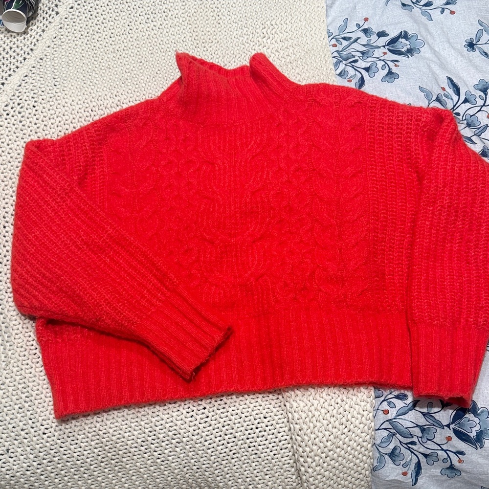 Express oversized Vibrant orange Turtleneck Sweater croptop